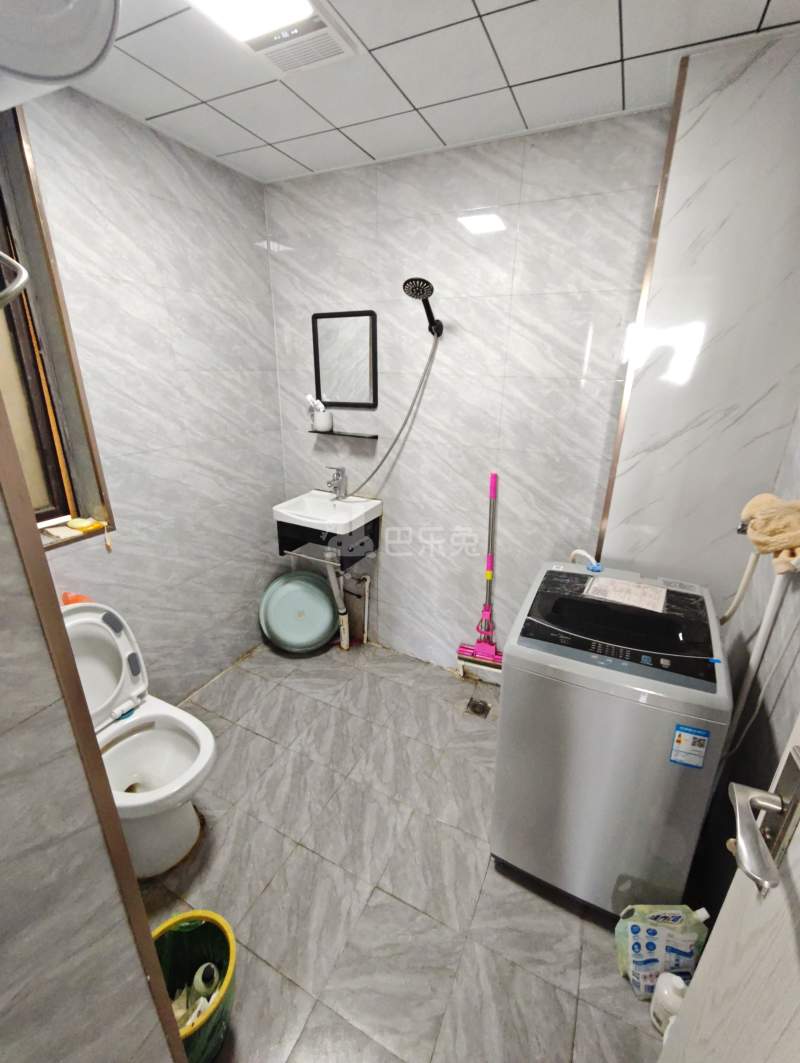 花桥裕花园13879828卫生间图5