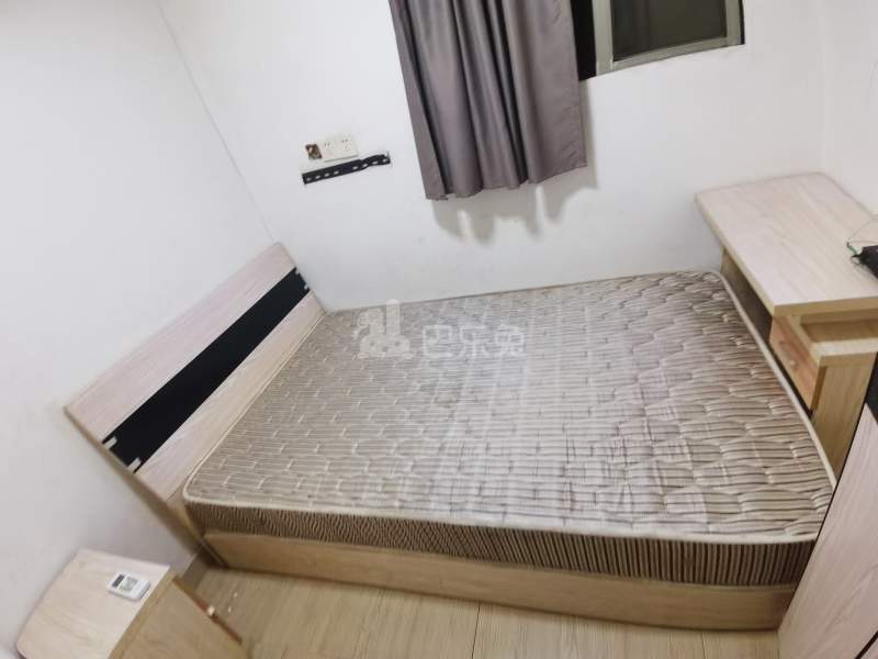 延吉东路130弄小区13898874卧室图1