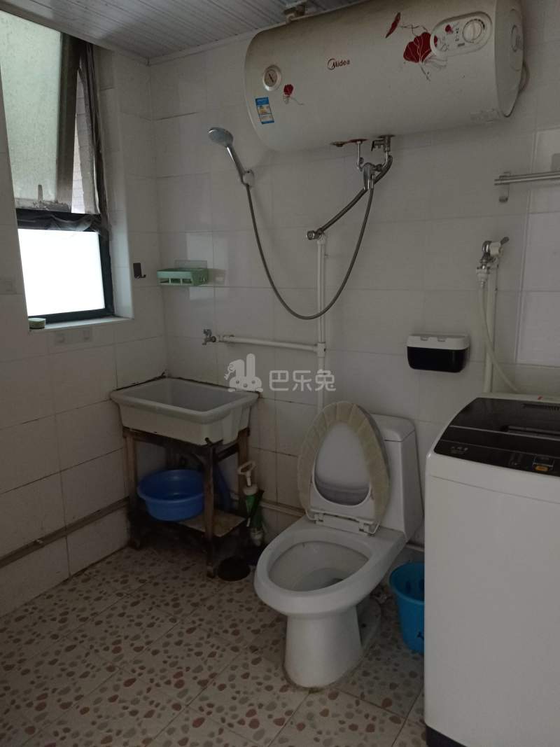 丰宝苑1389999卫生间图8