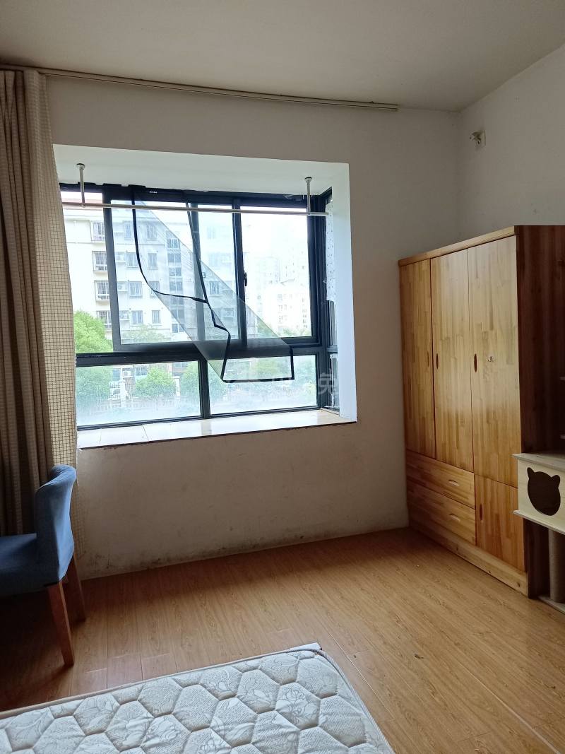 丰宝苑1389999卧室图3