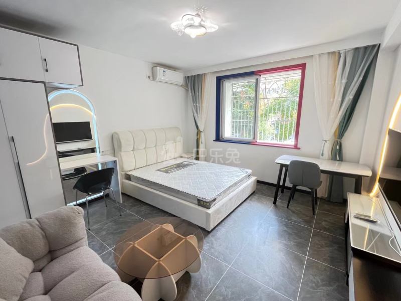 景芳六区13905712卧室图6