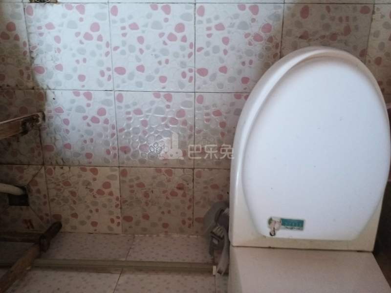 丰宝苑1389999卫生间图7