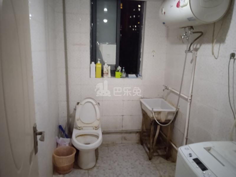 丰宝苑1389999卫生间图9