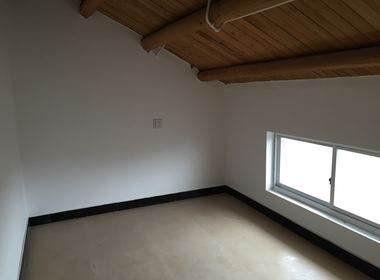 萧山区临浦镇临北村 5室0厅1卫