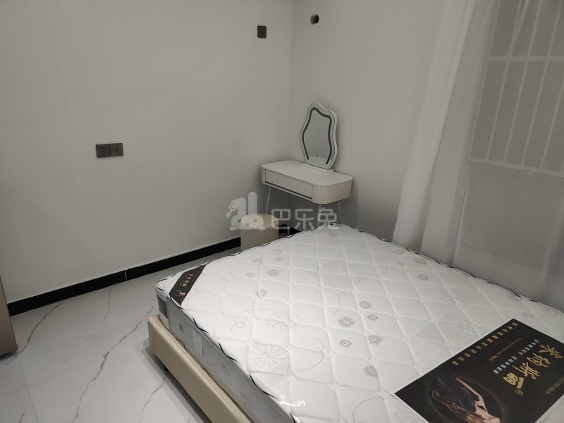 海澜半岛东区13913225卧室图1