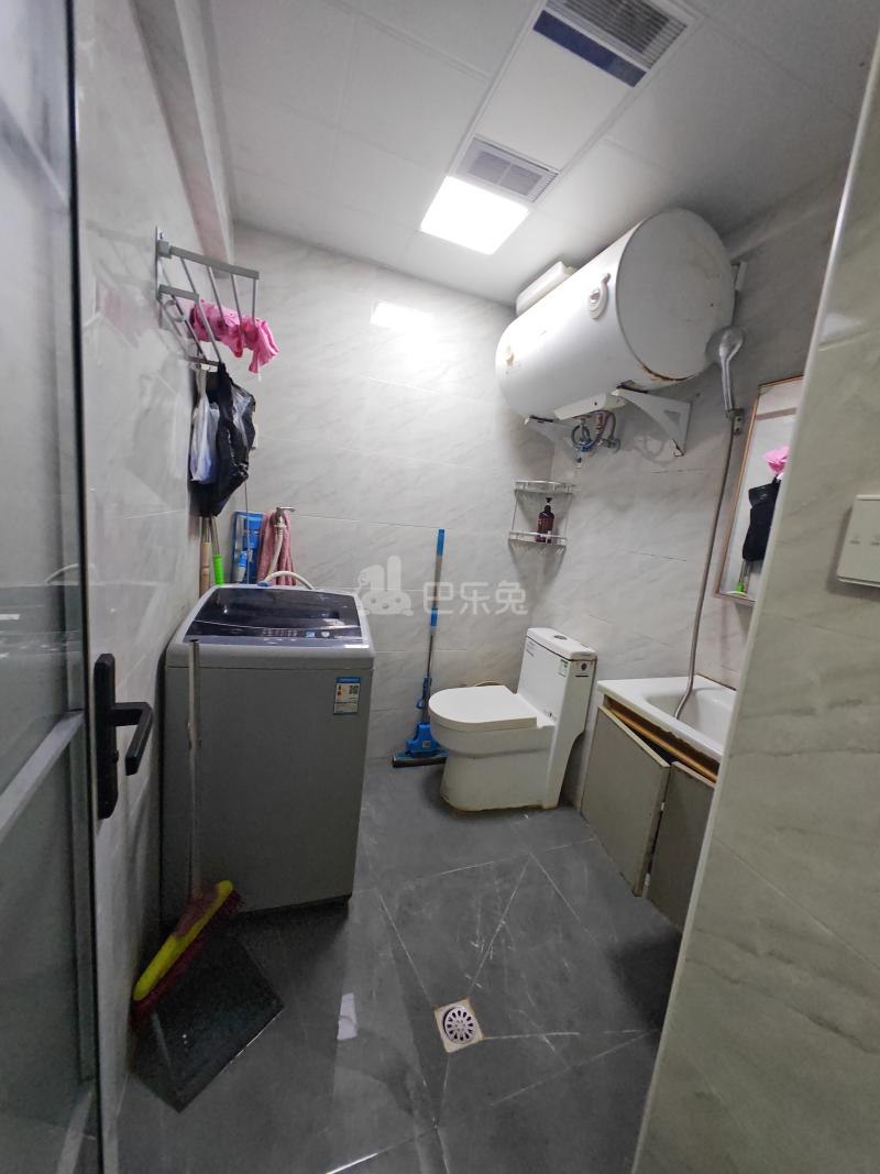 凯虹家园13935312卫生间图5