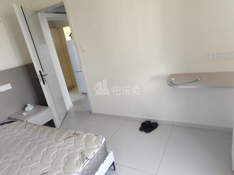 西郊家园（青浦）13949714卧室图3