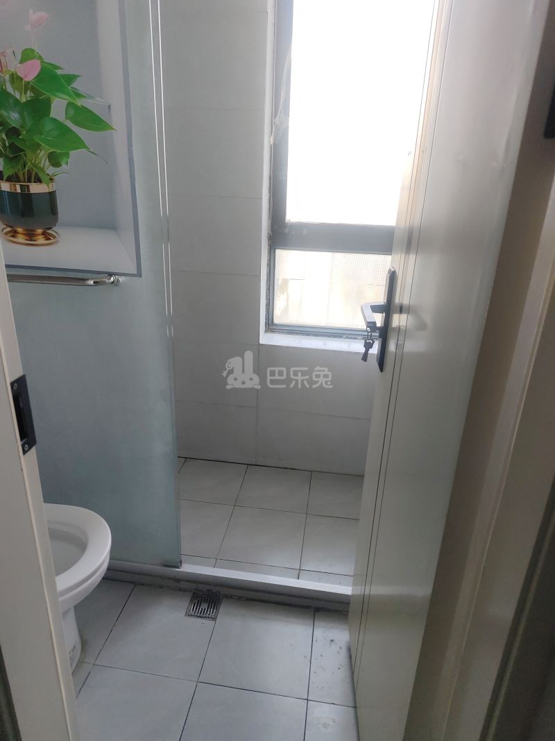 西郊家园（青浦）13949714卫生间图6