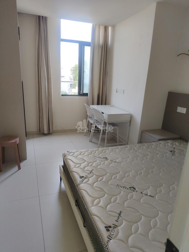 西郊家园（青浦）13949720卧室图2