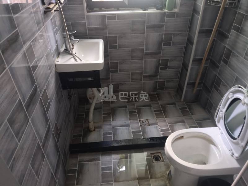 丰宝苑520373卫生间图11