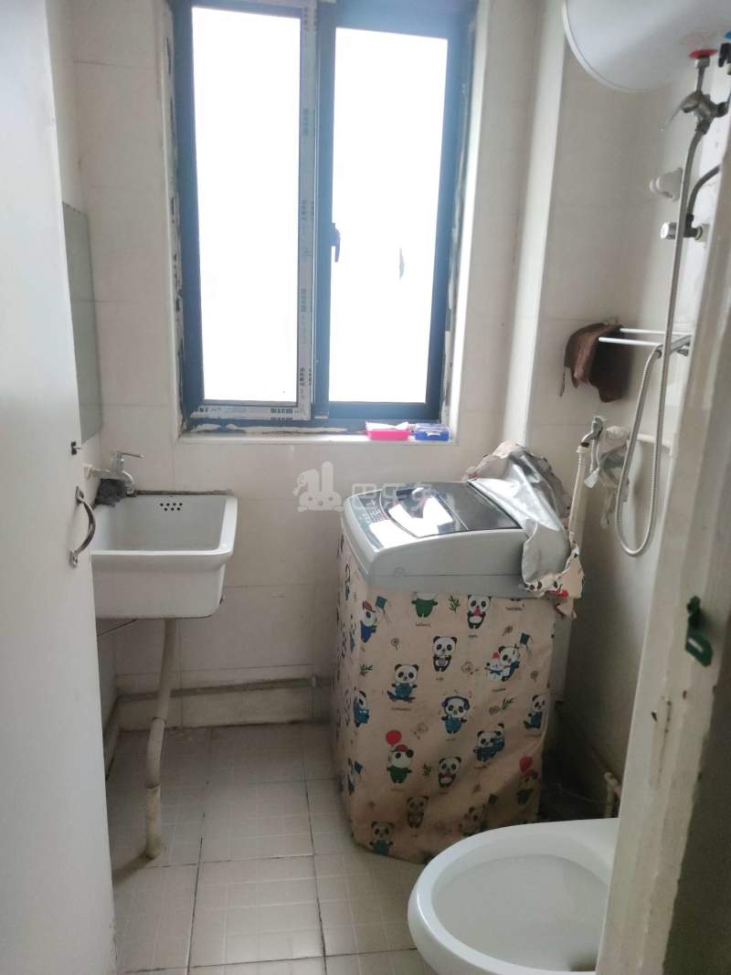 丰宝苑520373卫生间图13