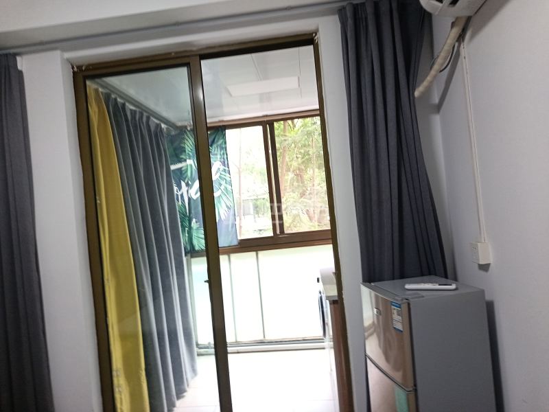 崇文园13972973卧室窗户图6