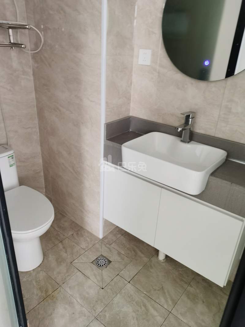 兰亭酒店公寓13973146卫生间图5