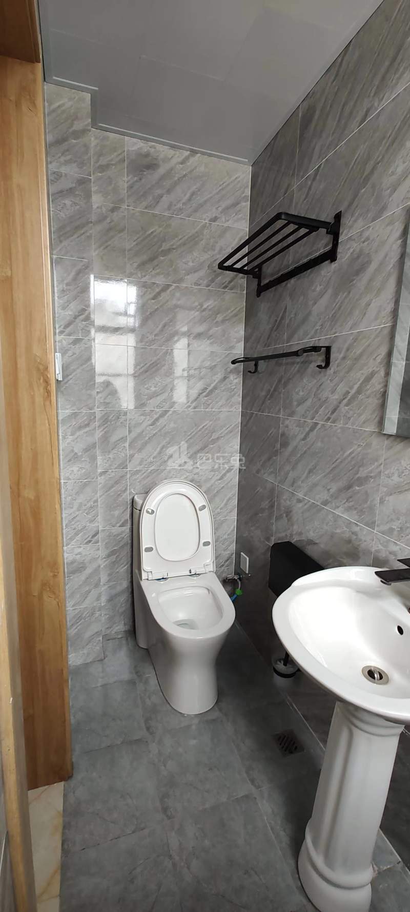 四平路755弄13974314卫生间图0