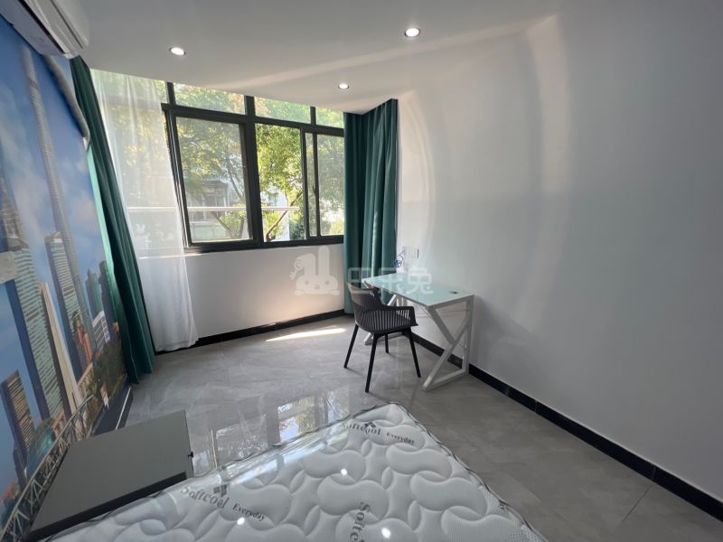 西郊家园（青浦）13984160卧室图3