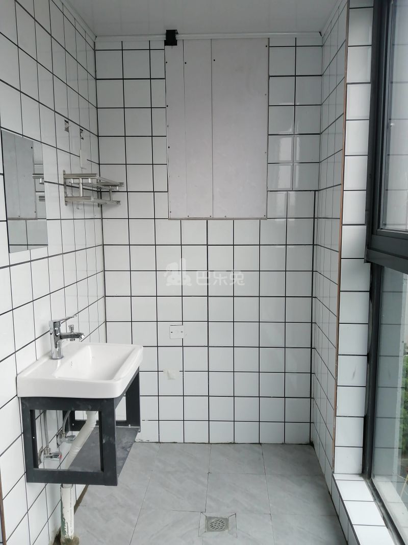 运初尚府13987895卫生间图5