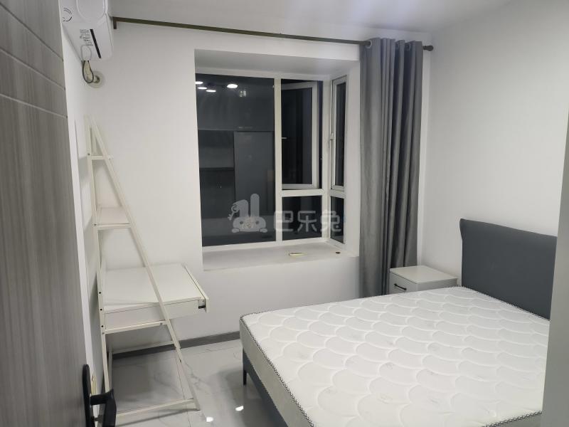 南北周嘉苑13989241卧室图1