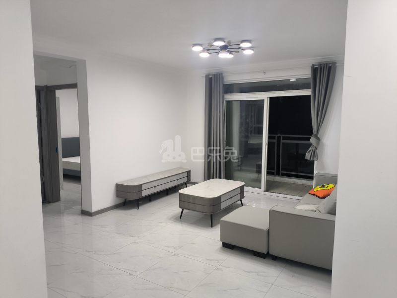 南北周嘉苑13989241客厅图4