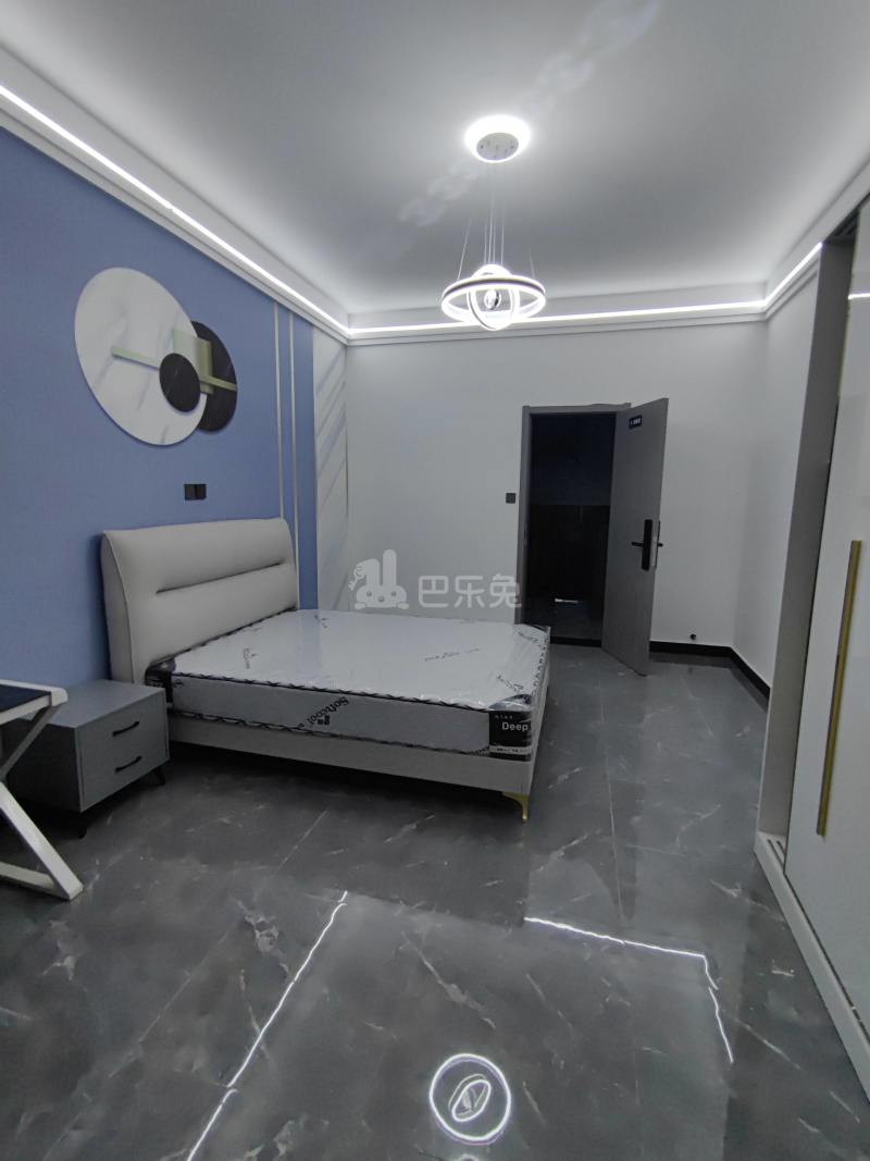 航头镇沉香村13991735卧室图3