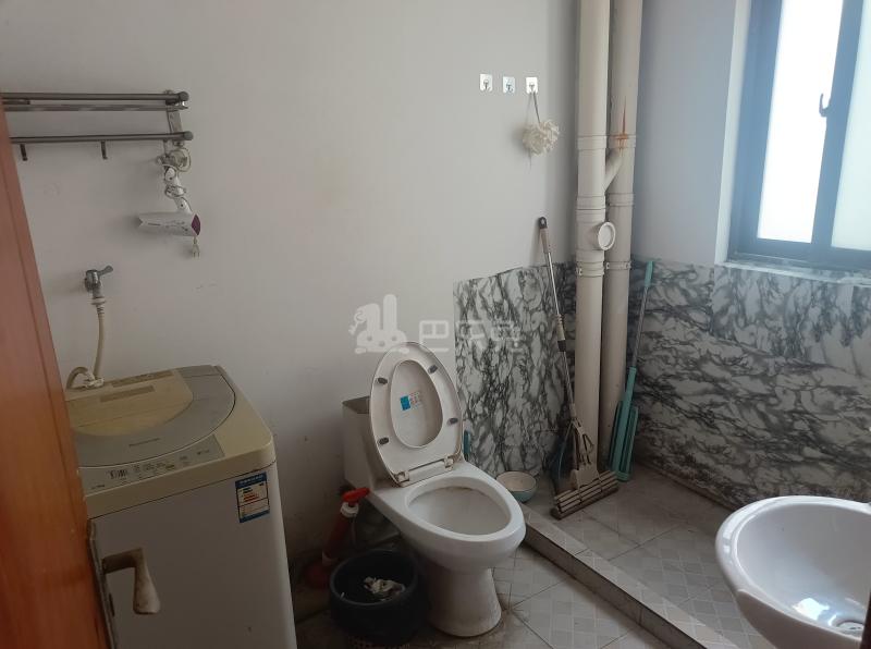 香逸尚城花园7734207卫生间图9