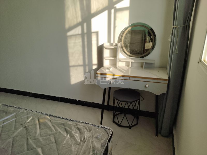 嘉定红梅小区东区14007157卧室图3