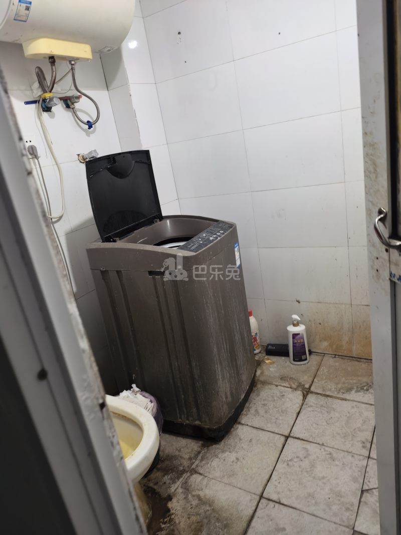 华唐苑596793卫生间图7