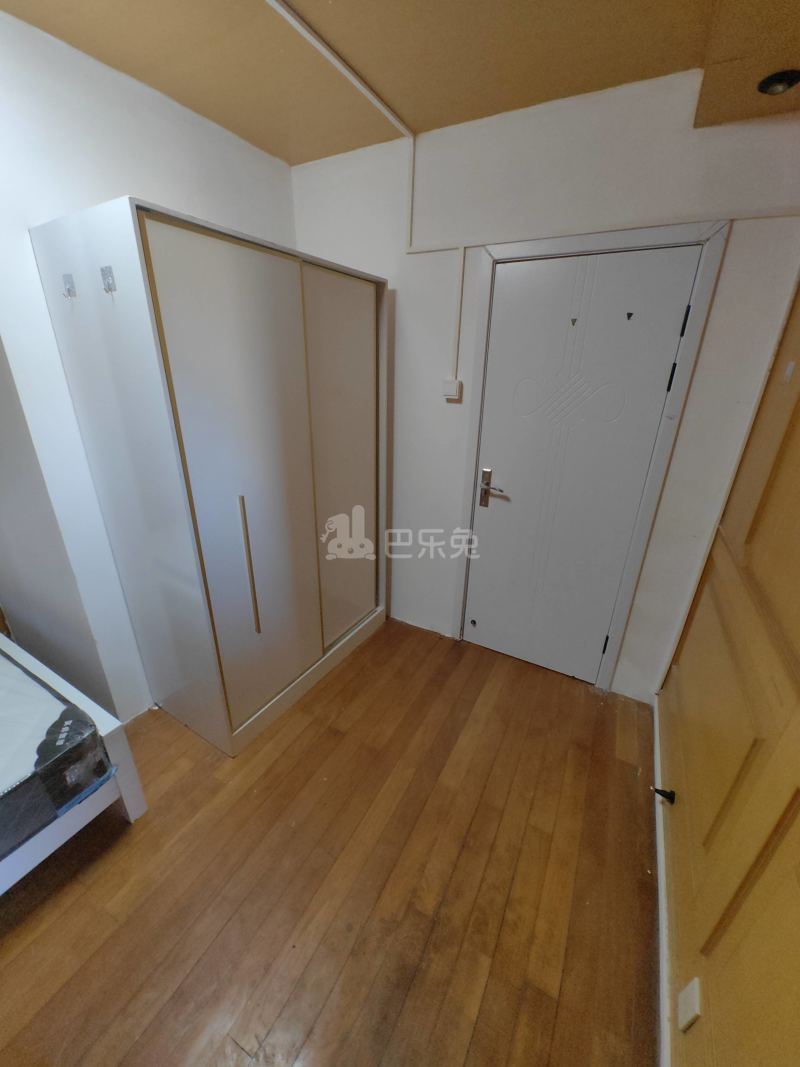 东航龙华苑14019530卧室图4