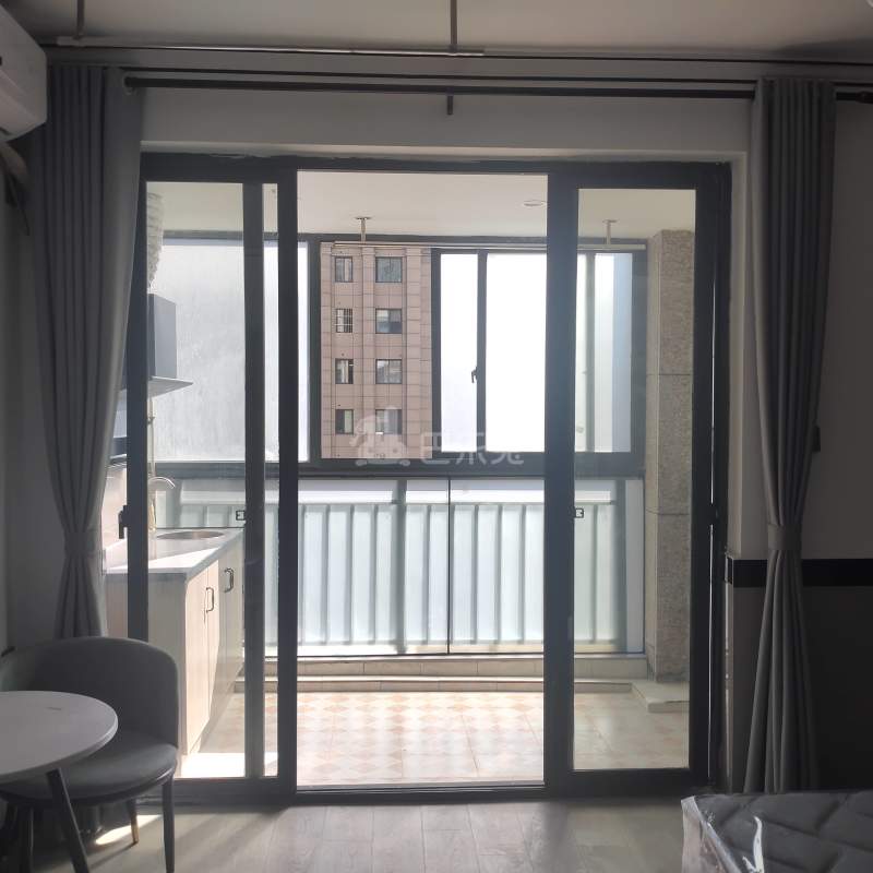 五月花城14020367卧室窗户图6