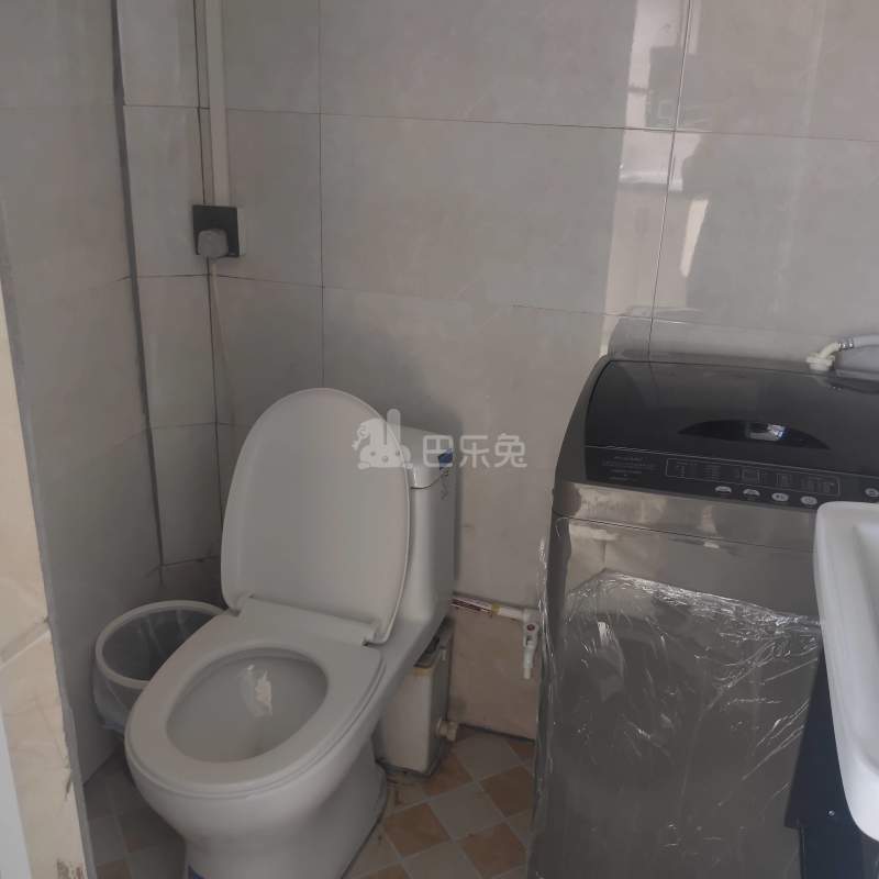 五月花城14020367卫生间图5