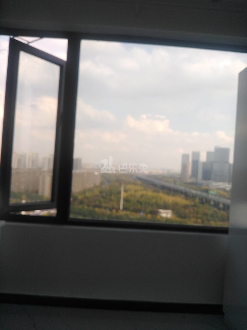 仁孝华庭14035717卧室窗户图5