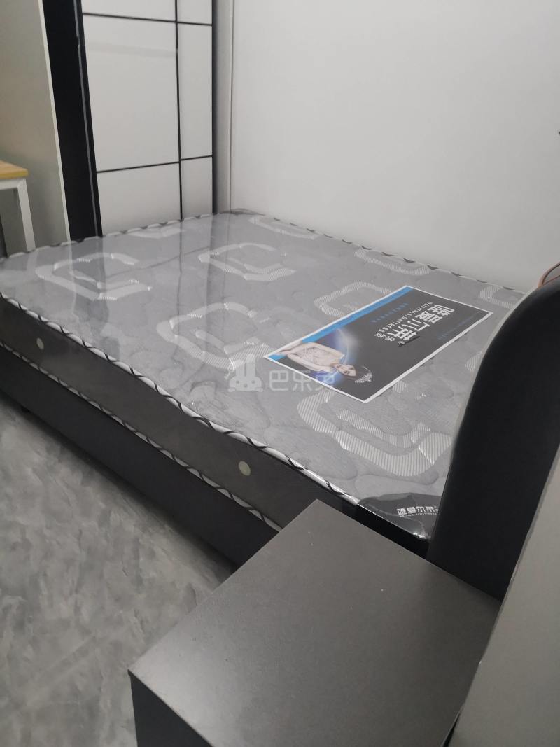 杜甫新苑杜雅苑14046818卧室图0