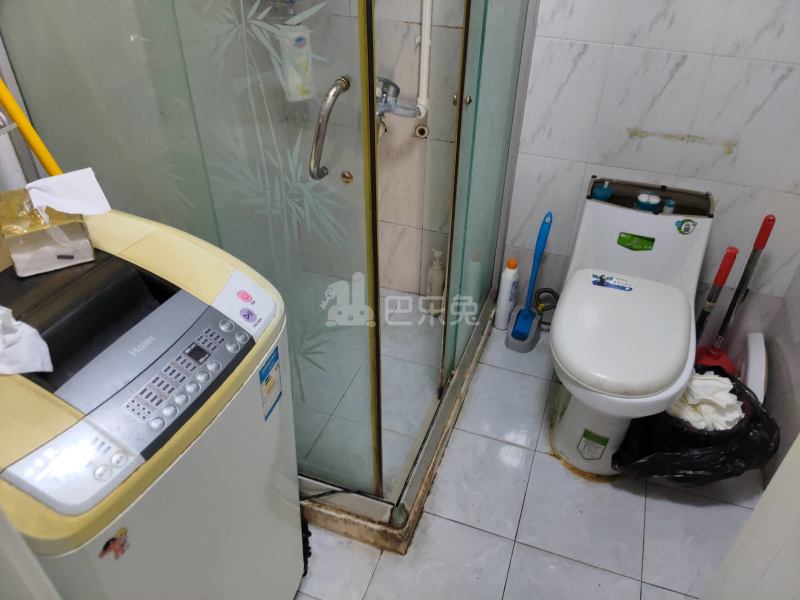 通协小区1404339卫生间图5