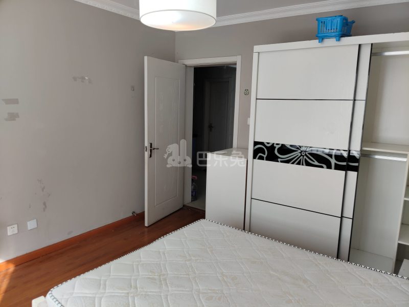 通协小区1404339卧室图3