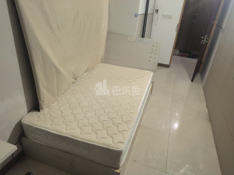 徐汇芳邻14050147卧室图1