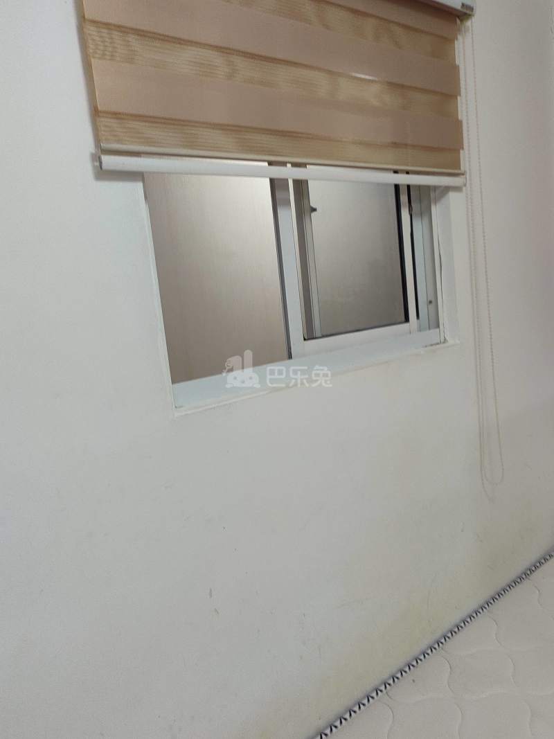 富源公寓（长青路店）14051742卧室窗户图6