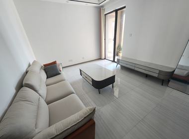 日月光伯爵天地汇景华庭（陈家山路99弄） 2室1厅1卫