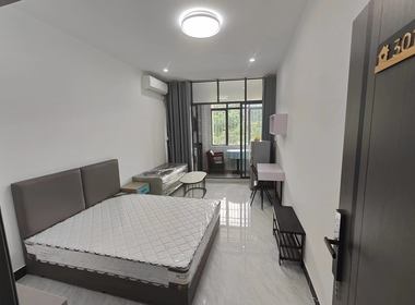 塘石中街8号之一 1室0厅1卫