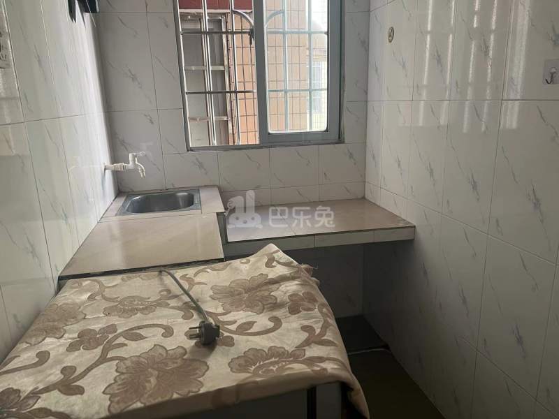 黄村南胜里上六巷8号14067733周边环境图2