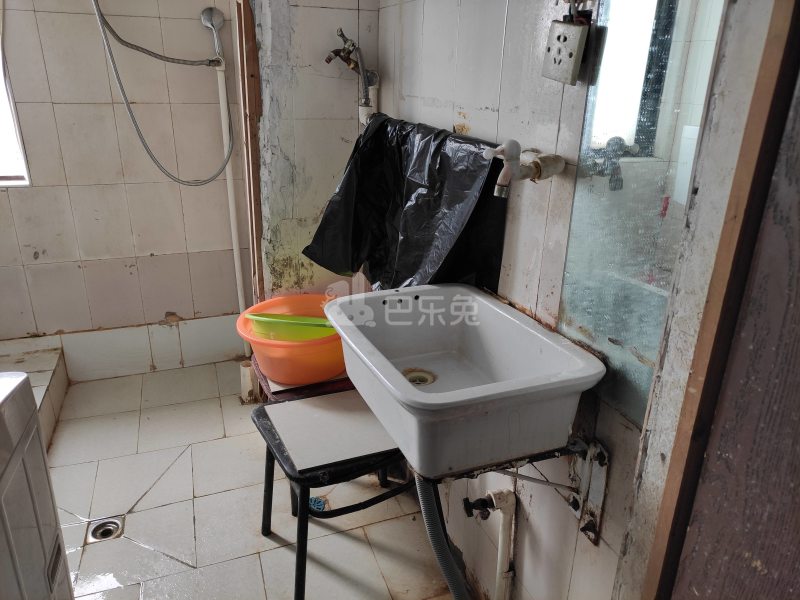 虹口商城1406689卫生间图10