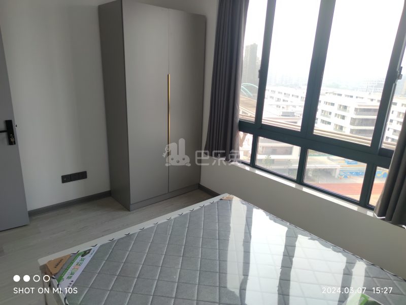 三堡东苑14069432卧室图1