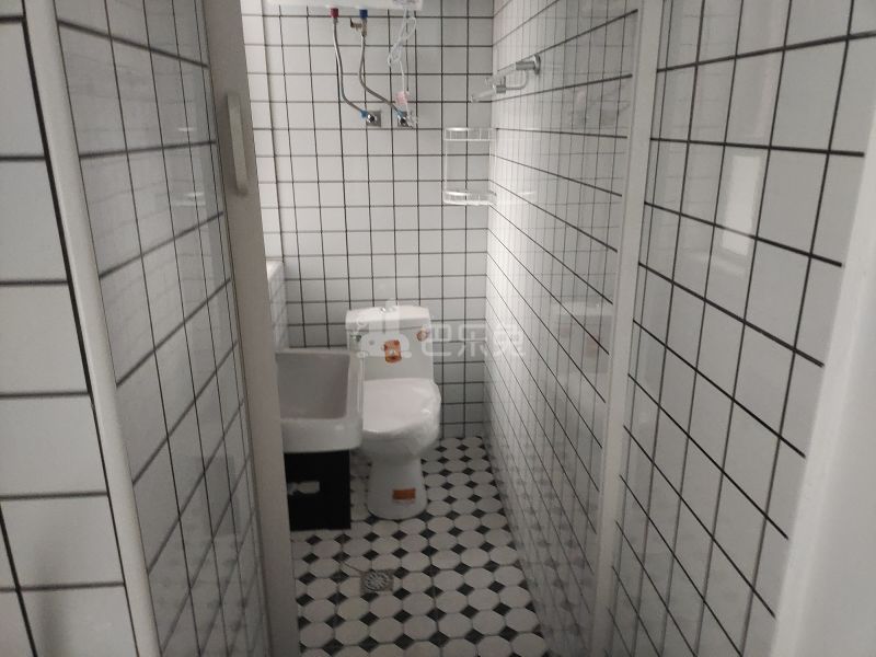 和家欣苑D区14075207卫生间图5