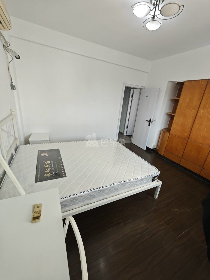 凯悦花园14076199卧室图2