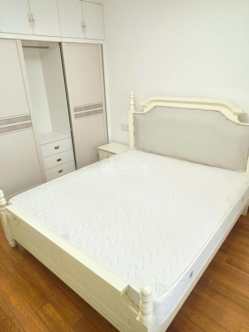 可逸兰亭14077281卧室图2