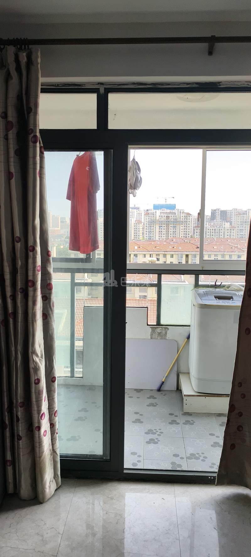 汤巷馨村北区1407298卧室窗户图7