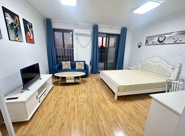 清辉园 1室1厅1卫