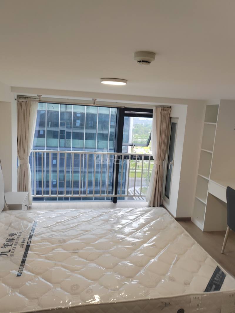 德信空港城14082689卧室窗户图5