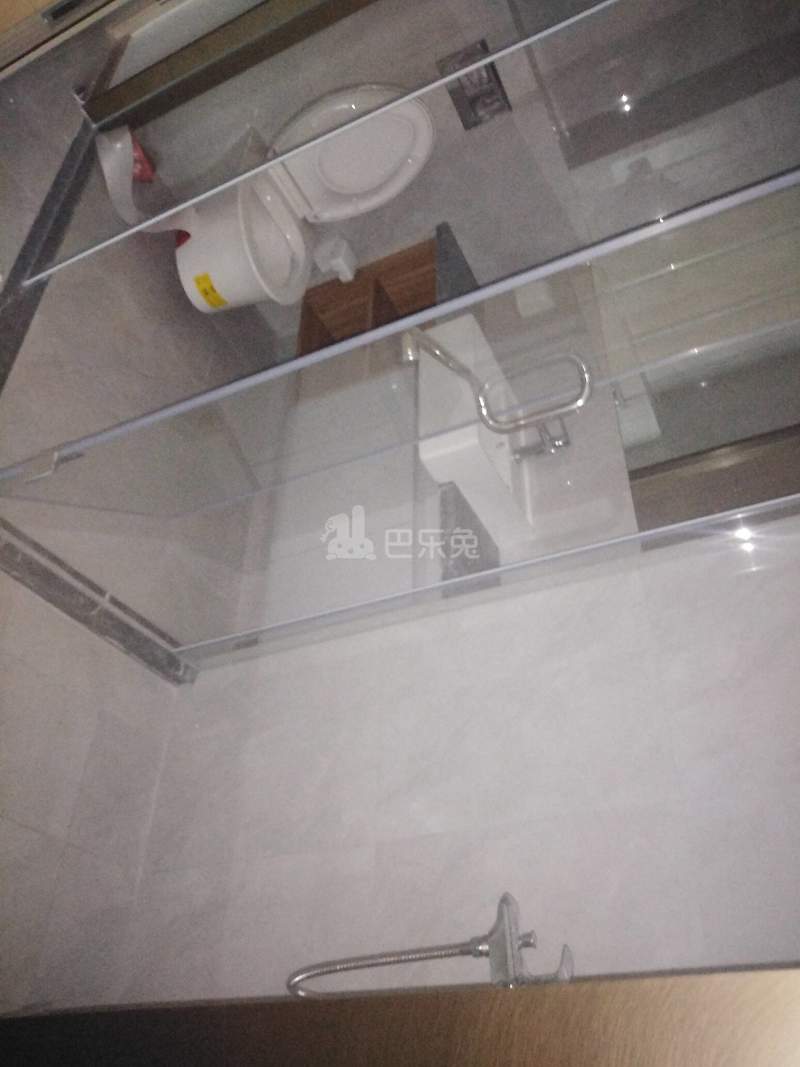 德信空港城14082701卫生间图5