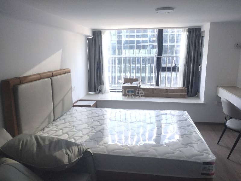 德信空港城14082702卧室图3