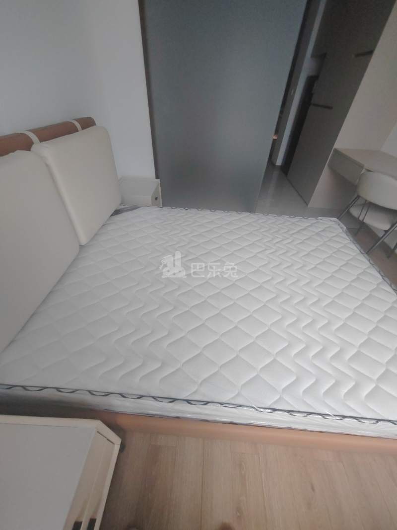 德信空港城14082707卧室图2