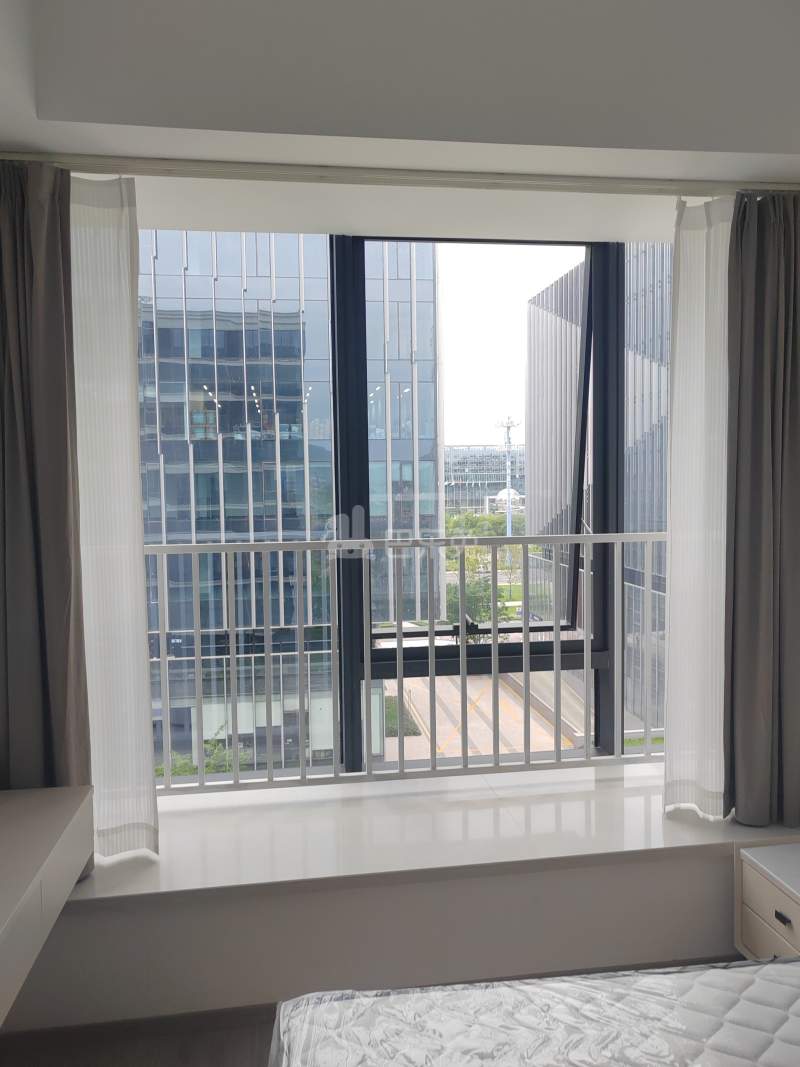 德信空港城14082707卧室窗户图5